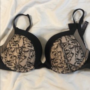 Victoria secret push up bra